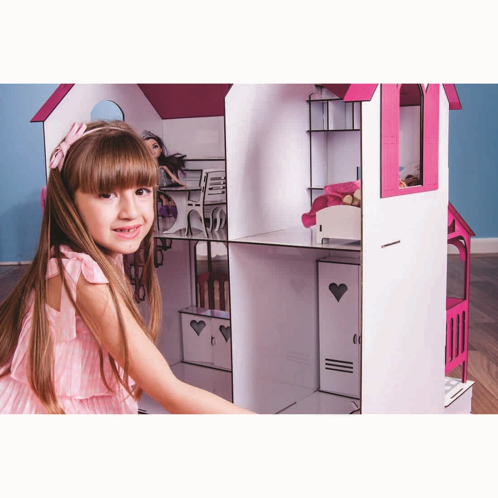 Casa De Bonecas Escala Barbie Mod EMILY ECO – DARAMA – Loja Darama