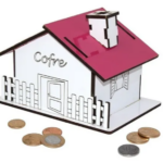 COFRE PORTA MOEDAS CASINHA MDF BRANCO E PINK - DARAMA