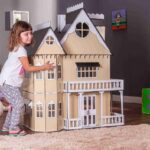 Kit Casa Boneca Móveis Escala Barbie Emily Crem A+A Darama