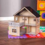 Kit Casinha Bonecas + 21 Móveis Polly July Crem - Darama